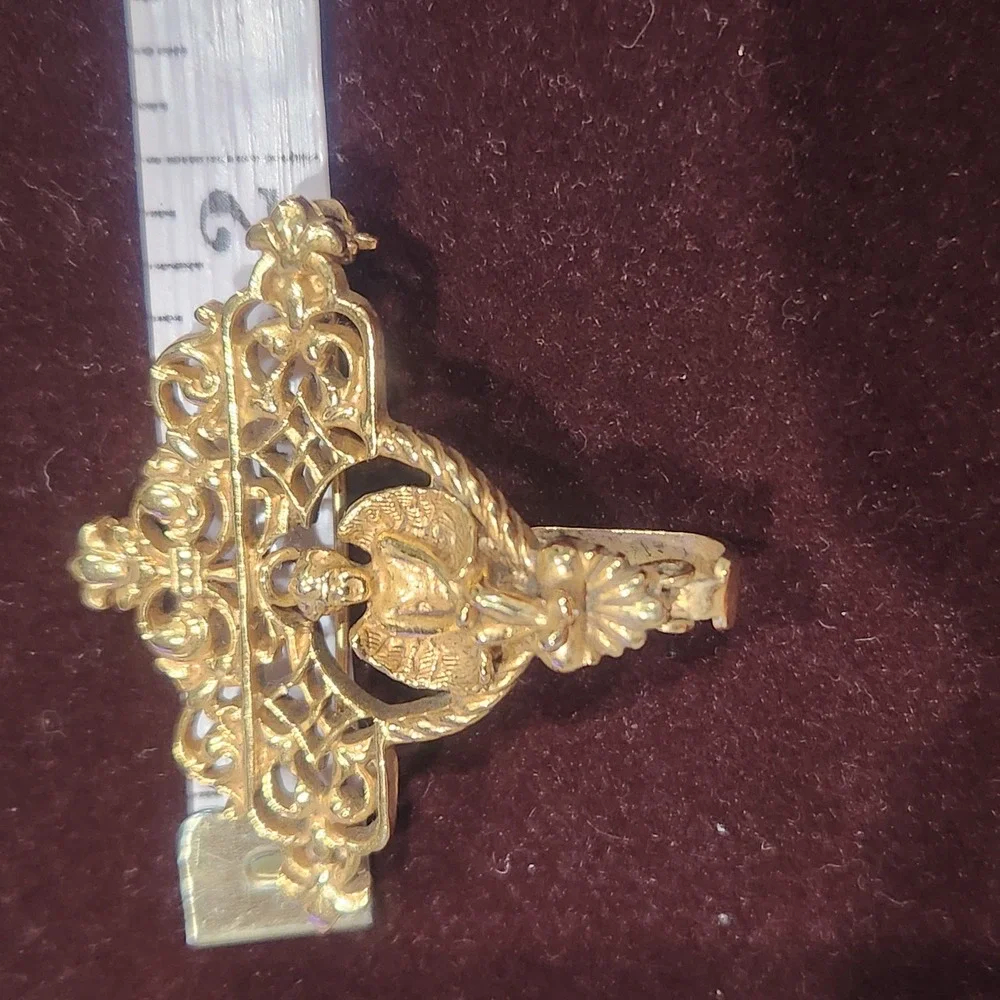 Vintage Gold Tone‎ Cherub Angel Filigree Brooch Pendant Enhancer Ornate Pin